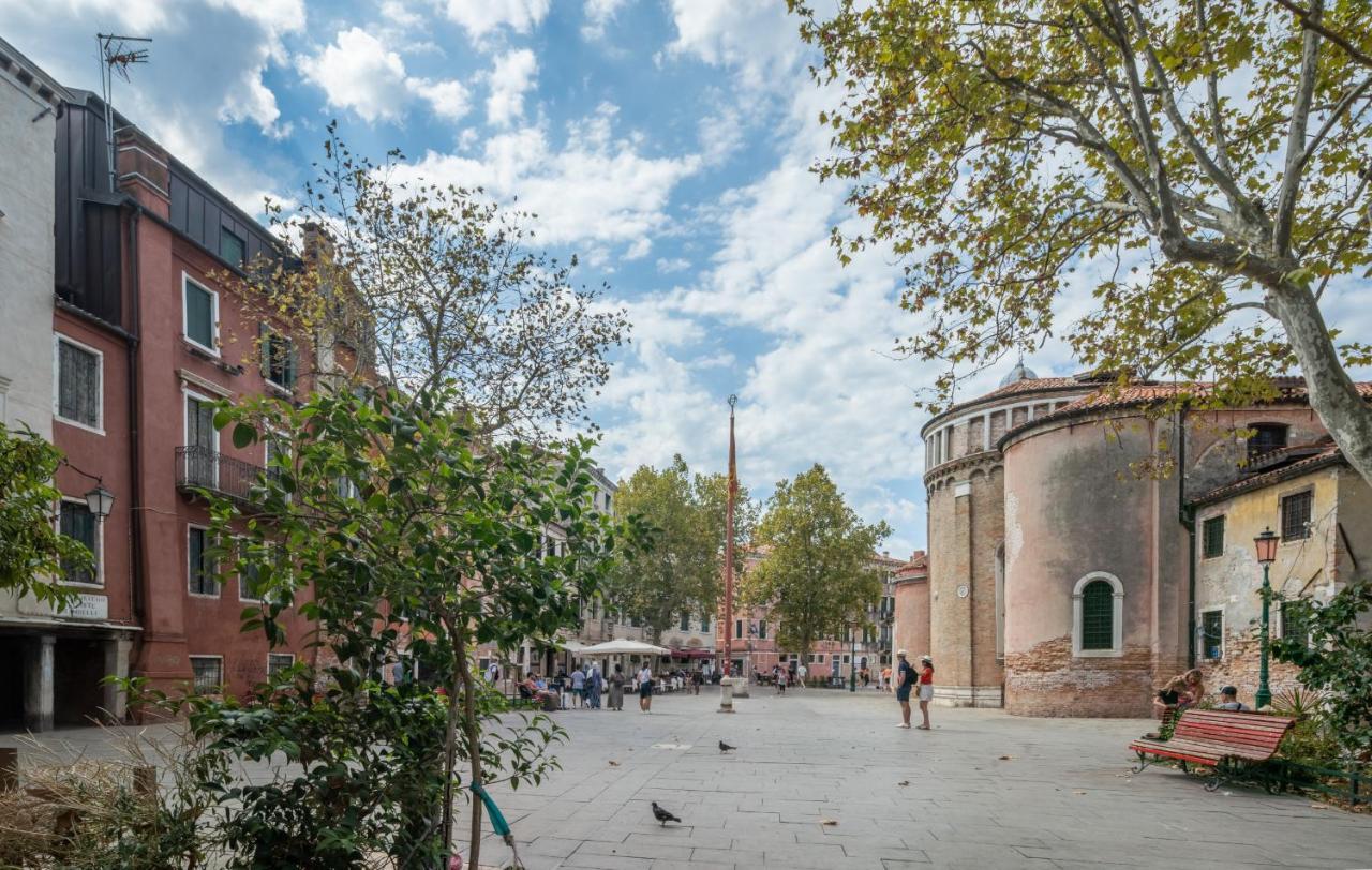Bright Apartment On Venetian Roofs R&R 외부 사진