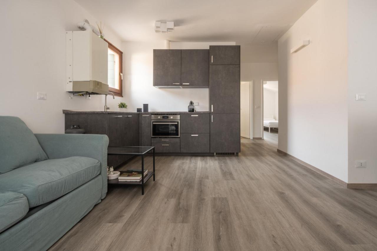 Bright Apartment On Venetian Roofs R&R 외부 사진