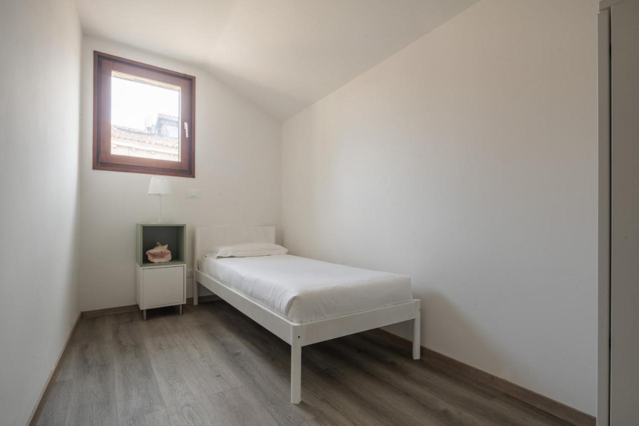 Bright Apartment On Venetian Roofs R&R 외부 사진