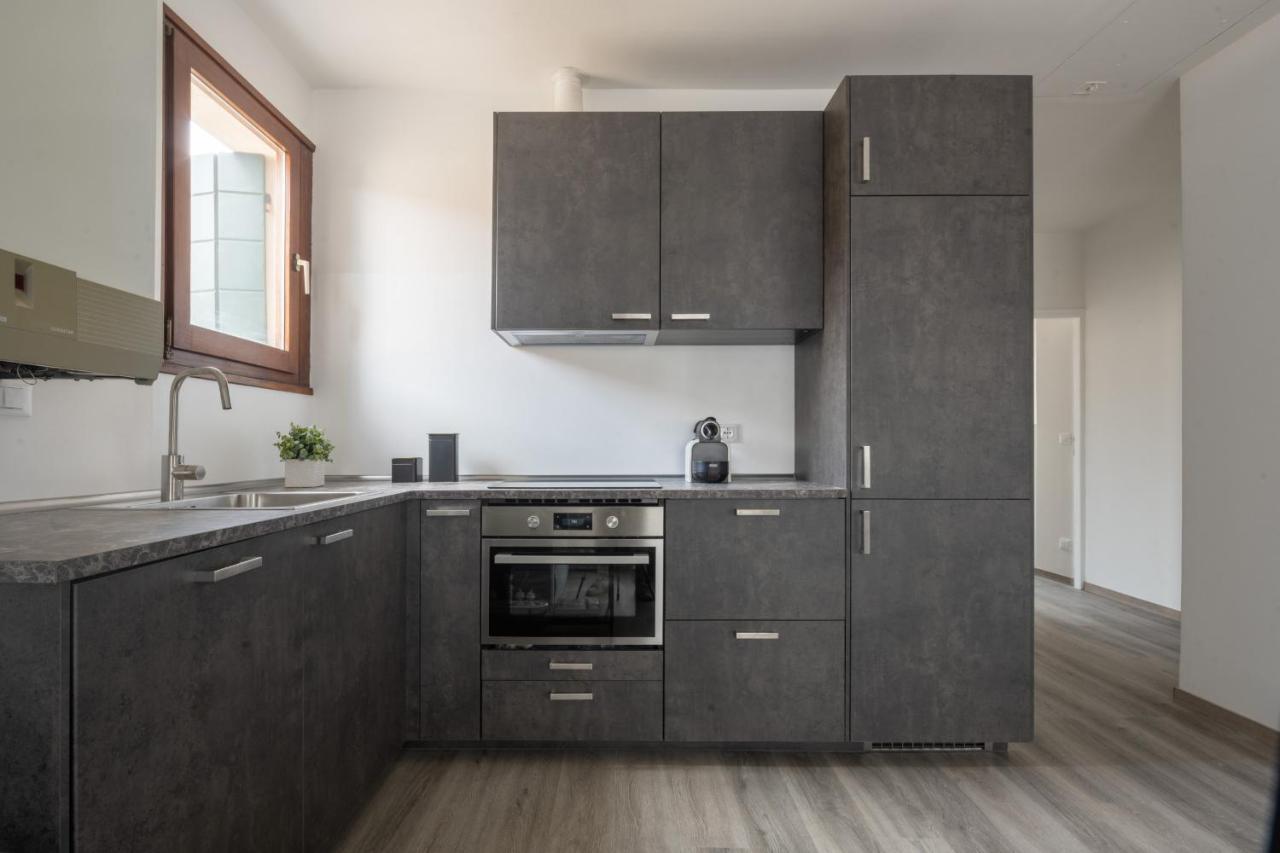 Bright Apartment On Venetian Roofs R&R 외부 사진