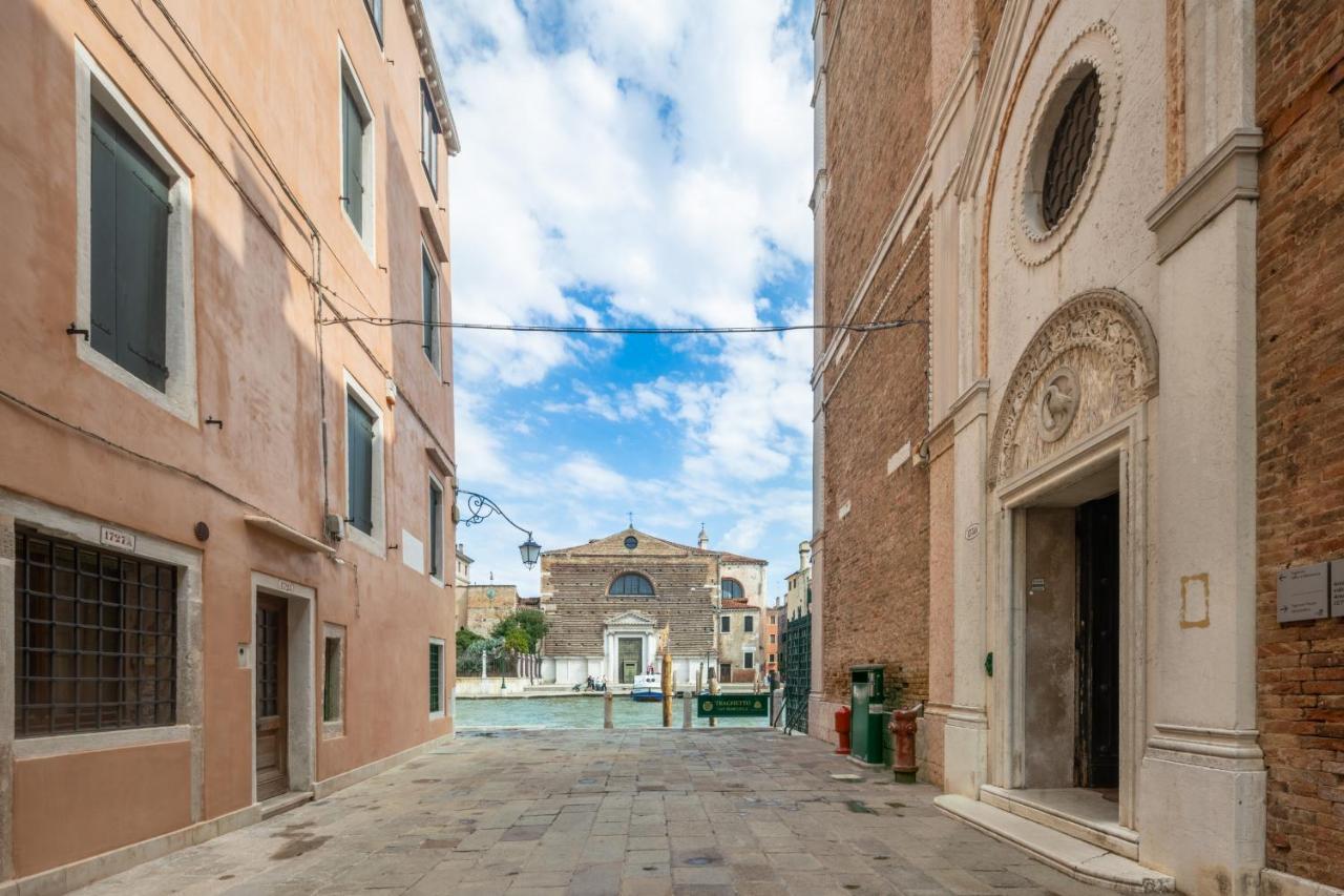 Bright Apartment On Venetian Roofs R&R 외부 사진